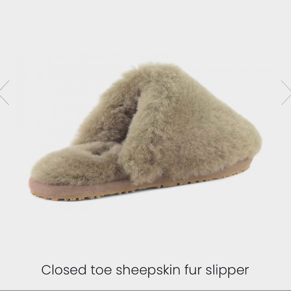 mou Closed Toe Sheepskin Fur Slipper - Size 9 - Brand New In Box - Picture 3 of 9